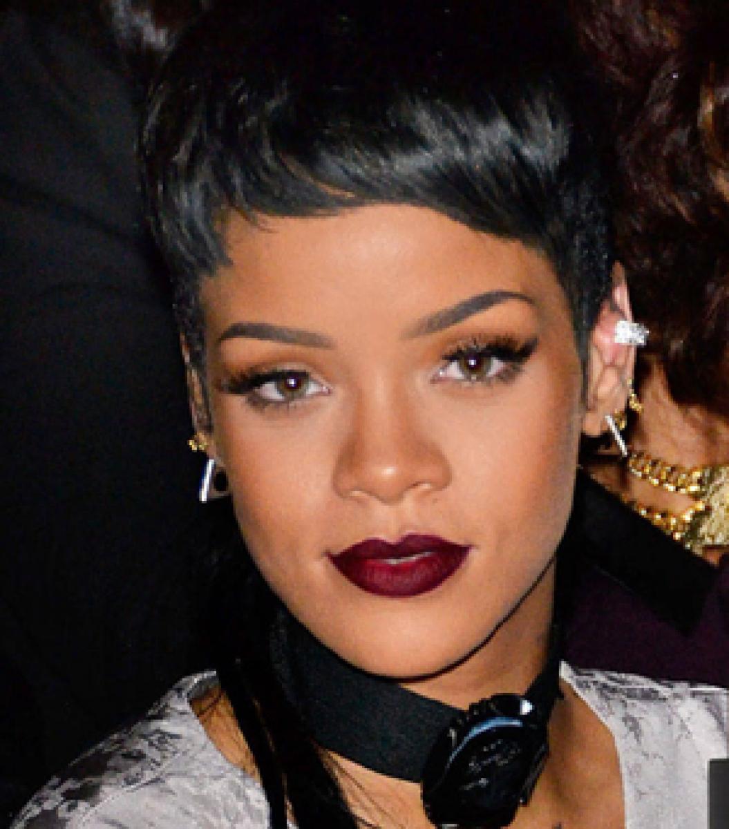 Rihanna wants to launch cosmetics range