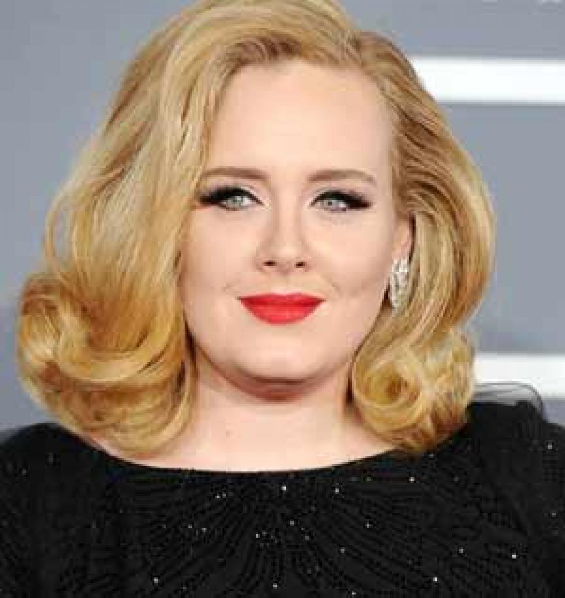 I dont let body image issues rule my life: Adele