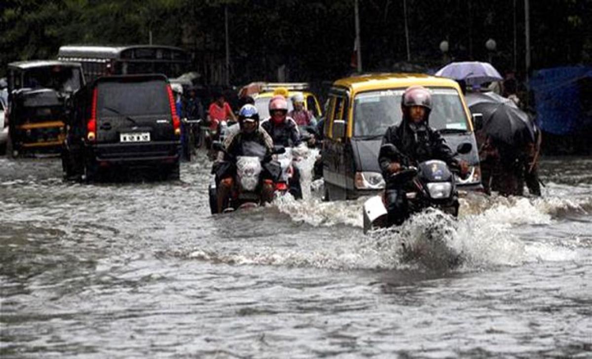 Natures fury: Rain havoc in Mumbai, floods railway stations, roads inundated