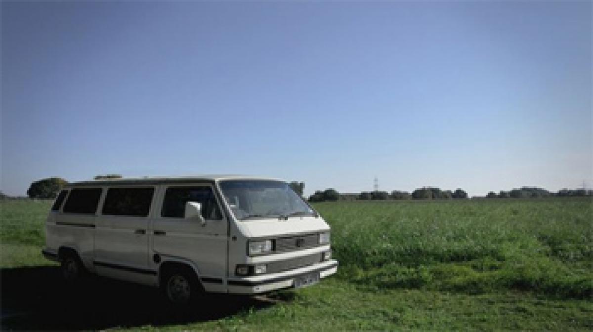 Tipsy woman lets minor son drive mini van in Lithuania