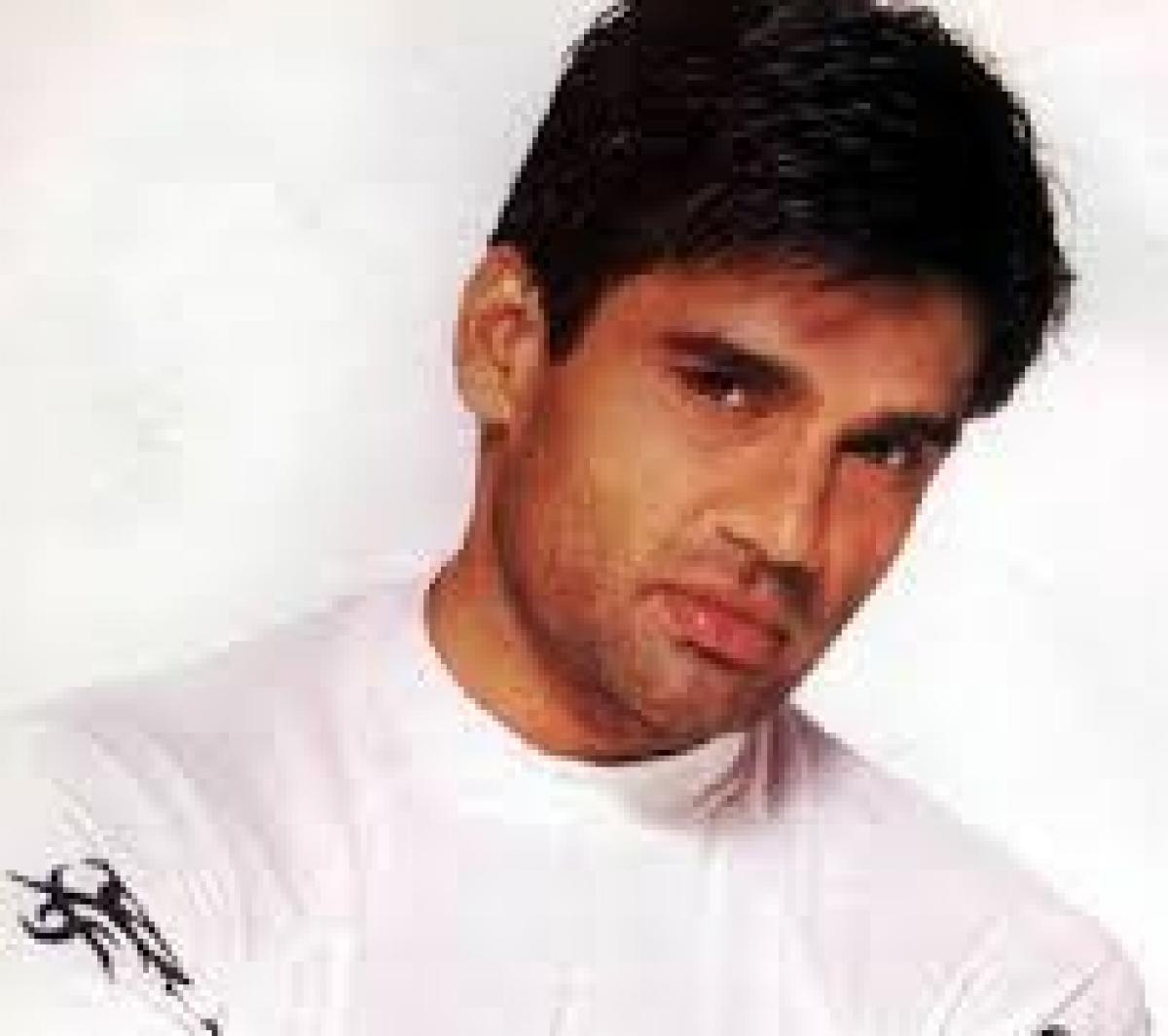 Mumbai Traffic police ropes in Suniel Shetty as brand ambassador