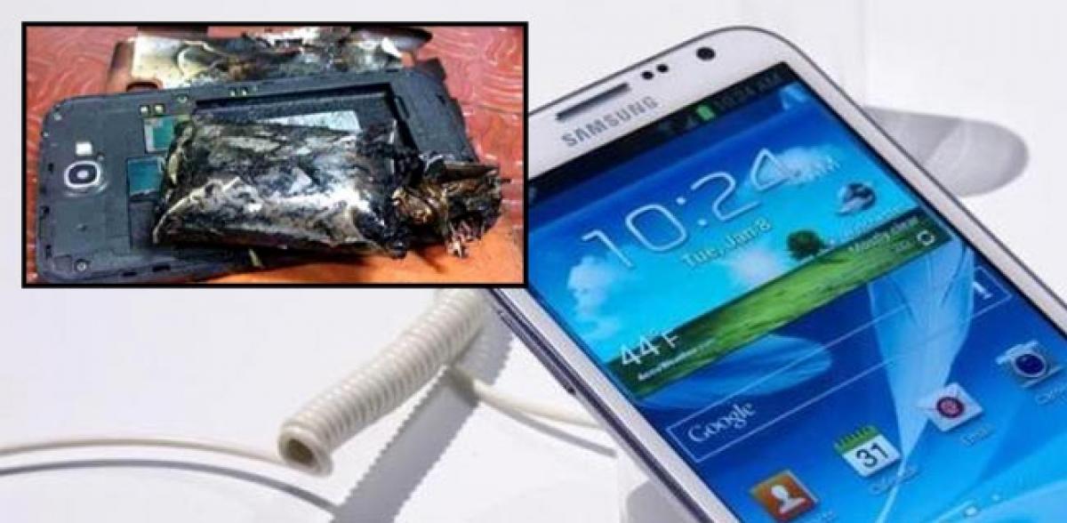 Samsung phone emits smoke on Indian plane mid-air, no damage