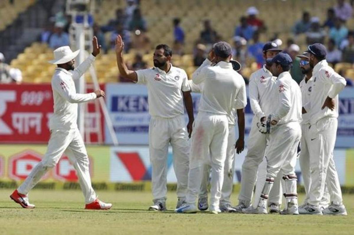 India strike back, dismiss England for 537 on Day 2