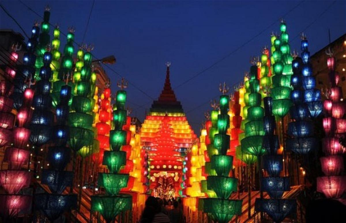 A peek into African safari at Durga Puja pandal in Kolkata