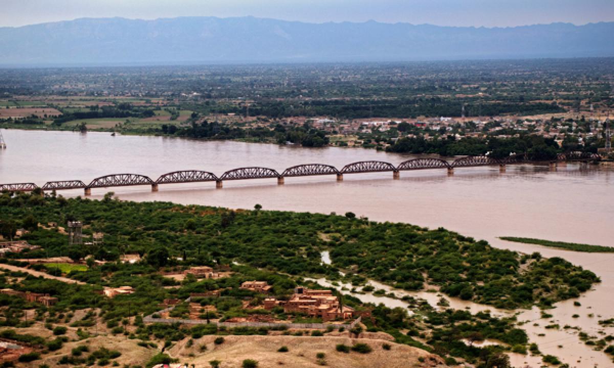 World Bank halts arbitration on dams between India and Pakistan