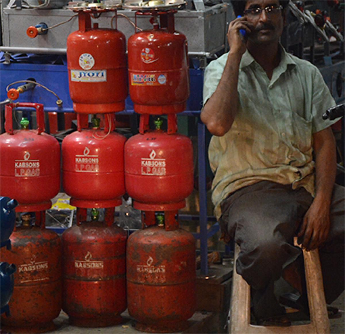 SAHAJ fuels worries for LPG black marketeers