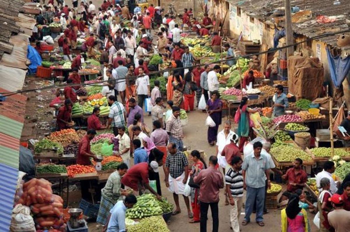 Link roads with market yard funds: Pulla Rao