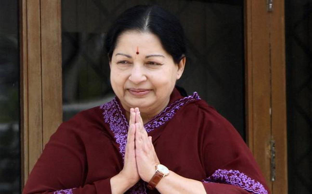 AIADMK asserts Jayalalithaa is healthy amidst reports of UK doc flown in