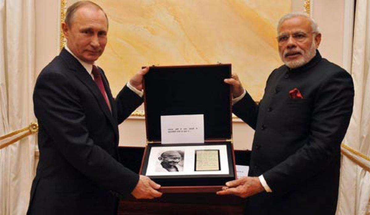 From Putin with love to Modi: Indian sword, a page from Gandhis diary