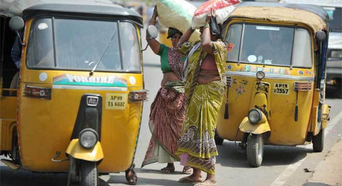 Auto drivers JAC threatens strike