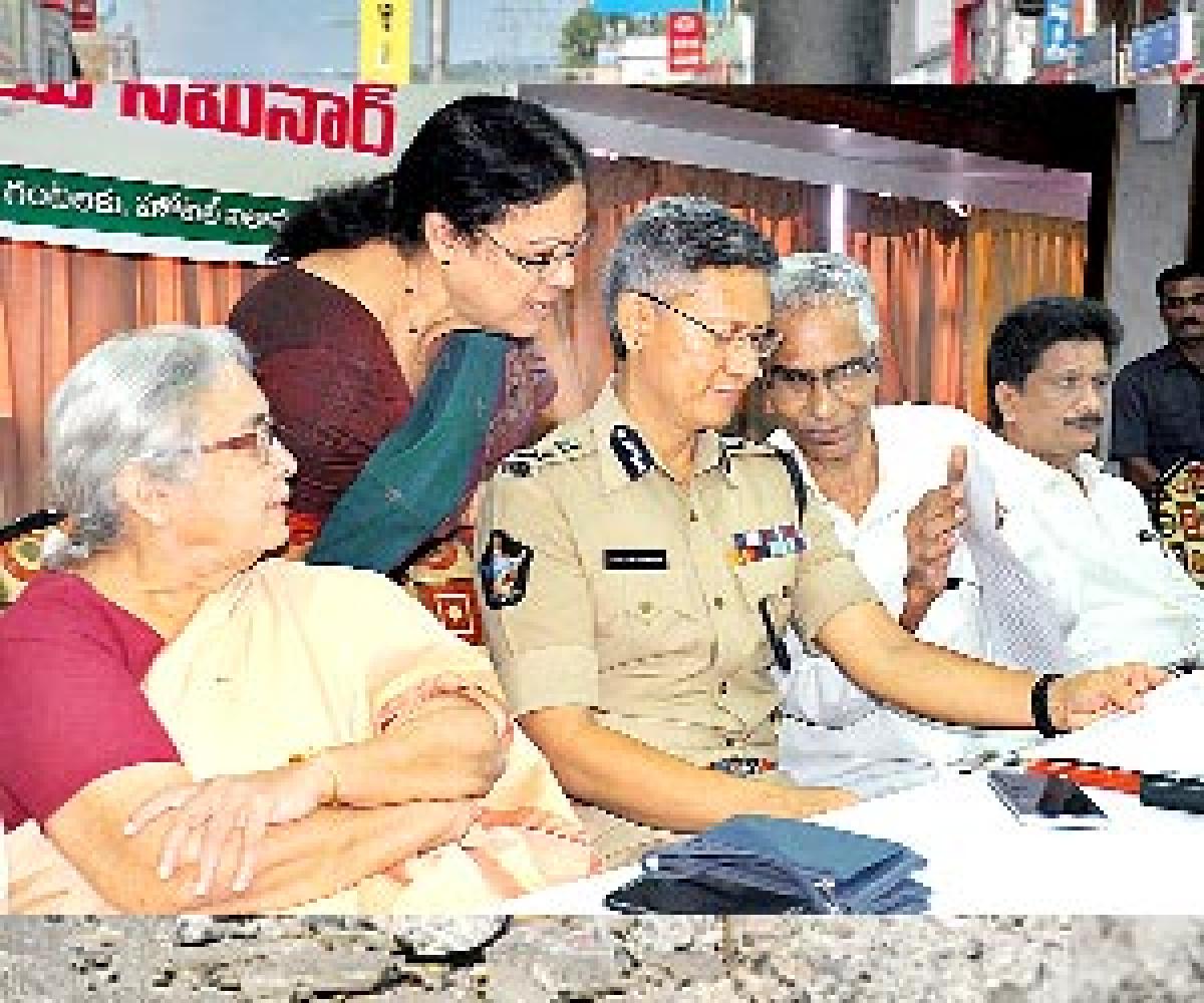 CP extends support to senior citizens