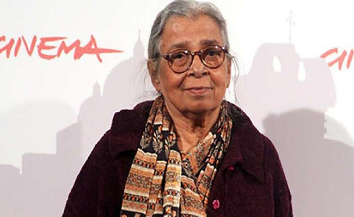 Doctors to take Mahasweta Devi off life support, dialysis required