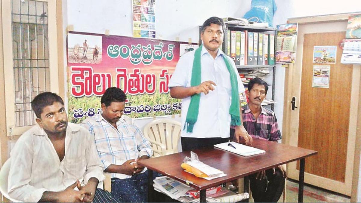 Extend loans liberally to tenant farmers: Andhra Pradesh Koulu Rythu Sangham