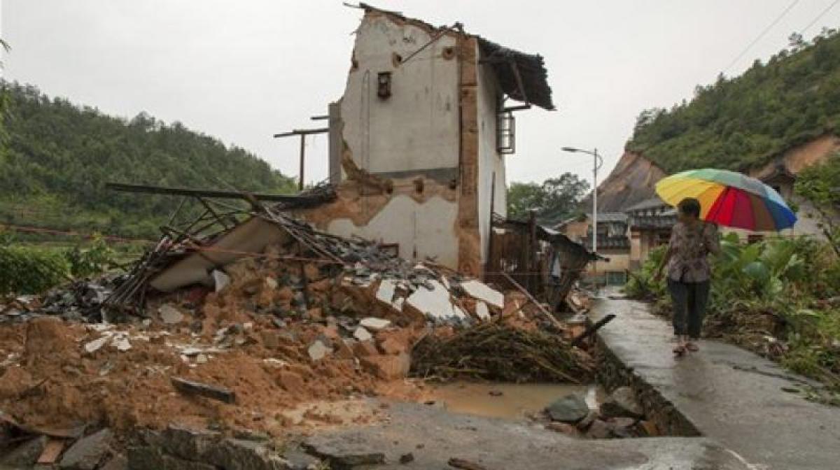 Heavy rains to lash flood-ravaged south China: Met department