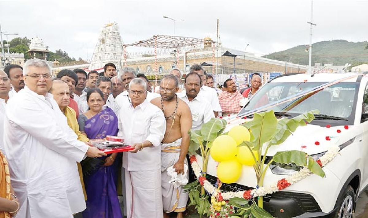 The Mahindra and Mahindra donates new modelcar to TTD