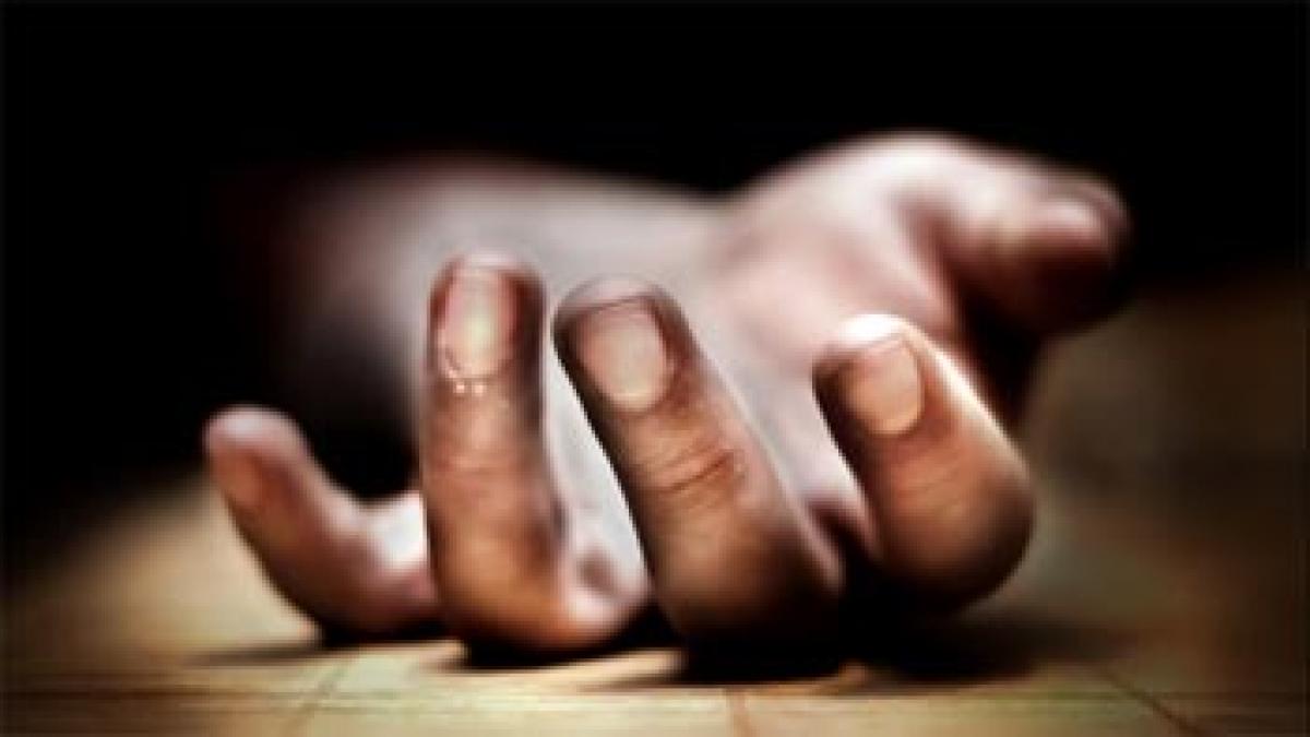 Man kills wife, two kids, attempts suicide