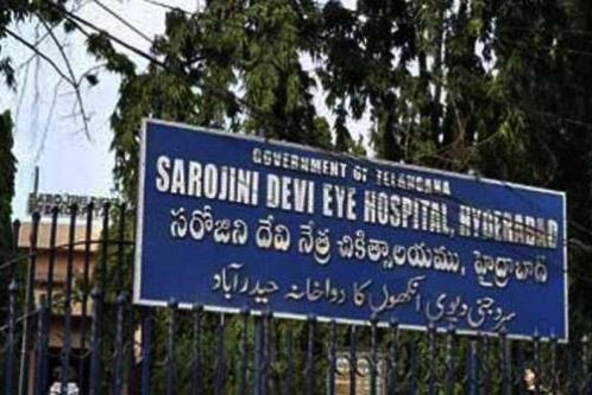 Case booked against docs of Sarojini Devi Hospital