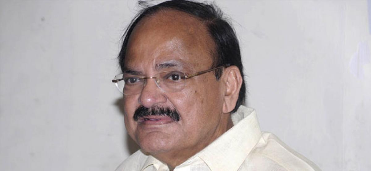 Presidential Elections: Naidu hits out at Congress for ideology comment, questions emergency