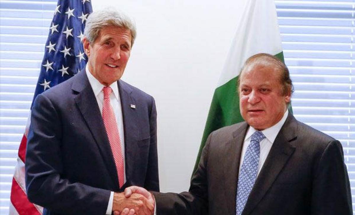 US asks Nawaz Sharif to take action against LeT, Haqqani network