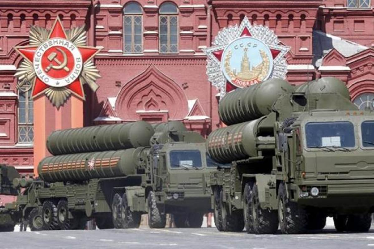 Russia Nears Deal To Sell Air-Defence System To Turkey