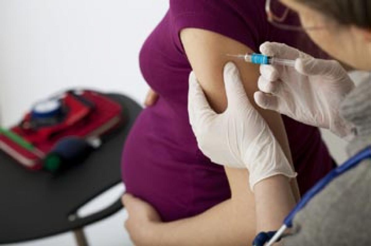 Vaccination during pregnancy cuts babys flu risk