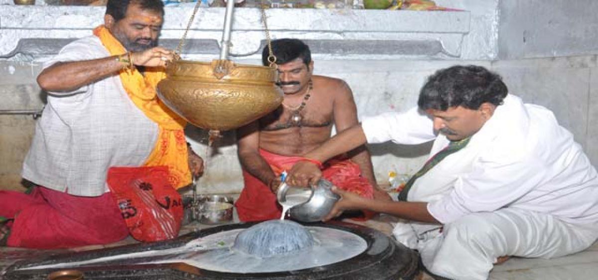 Maha Sivarathri celebrated with religious fervour