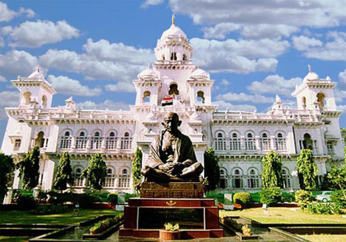 AP Assembly session day two begins with slogans