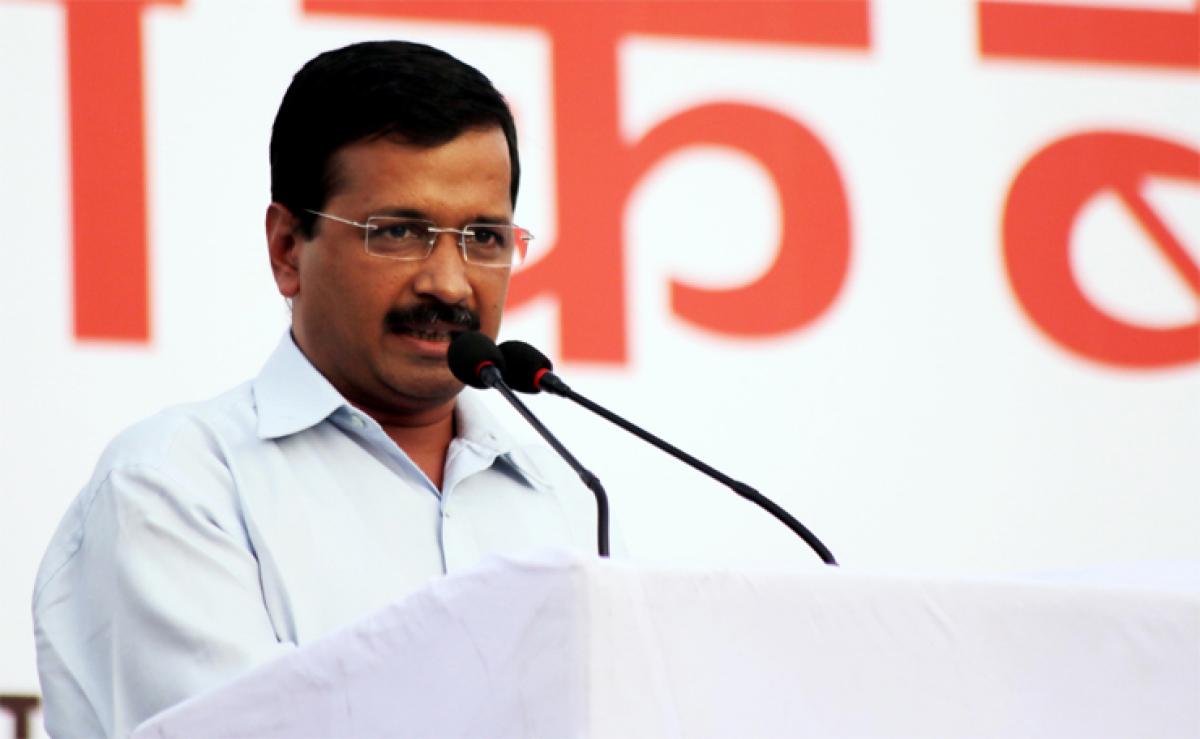 Kejriwal plans single helpline for civic grievances in Delhi