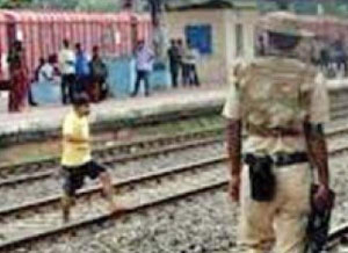 RPF rescues orphan girl passenger