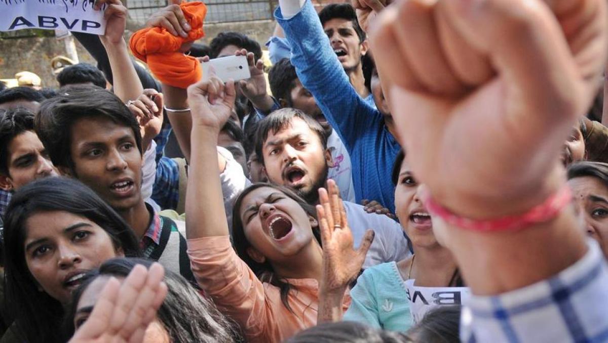 Students protest against ABVP in Delhi University