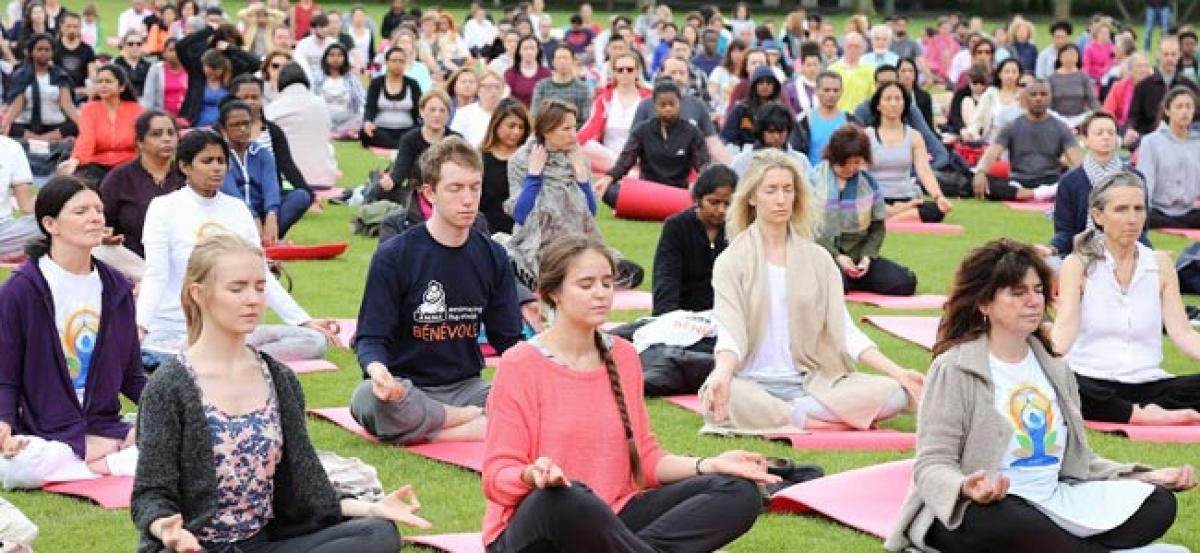 International day of yoga at France, La Villette