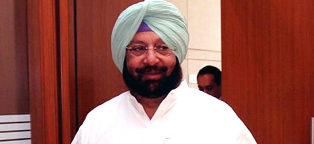 Two Akali MLAs join Congress; Amarinder says met Sidhu