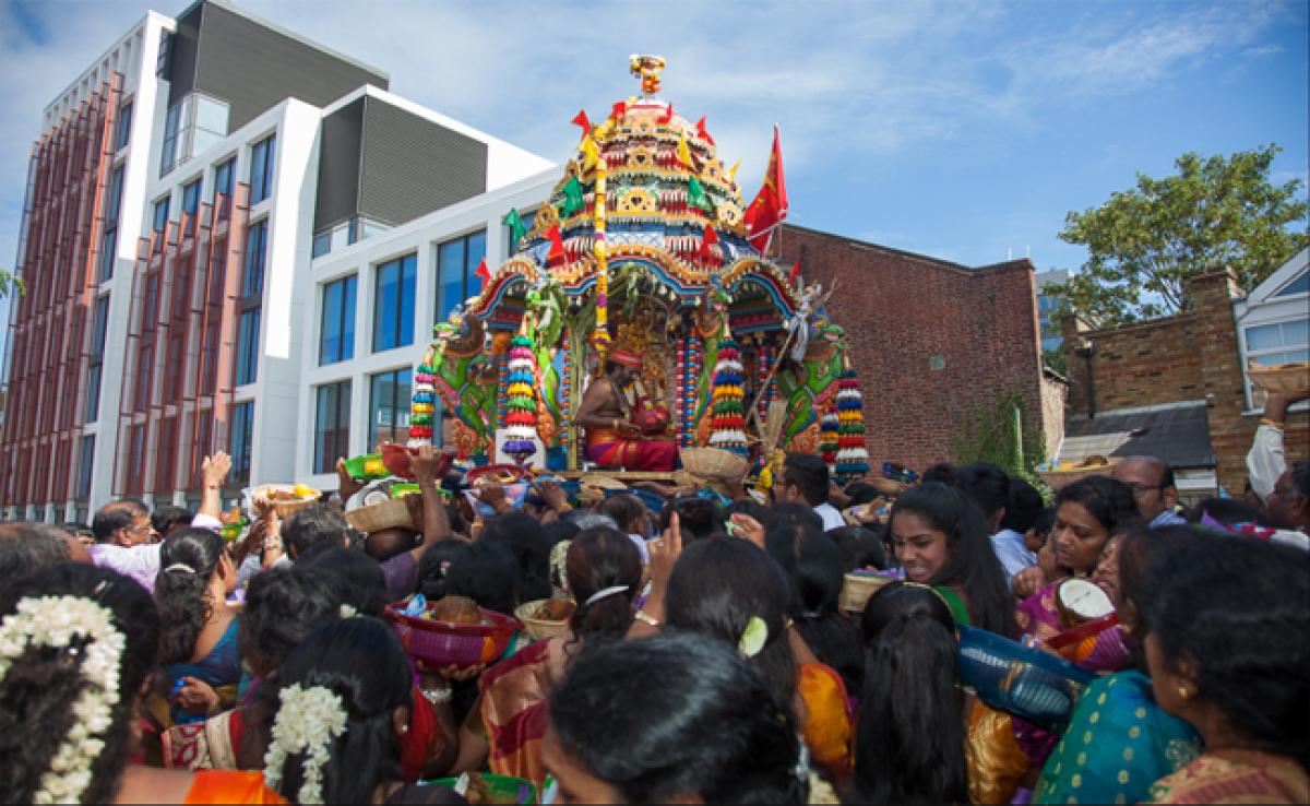 Hindu chariot procession held in Kampala