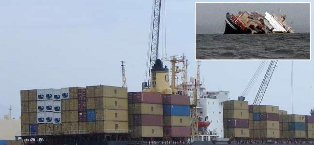 No major oil spillage near Tamil Nadu port due to ships collision