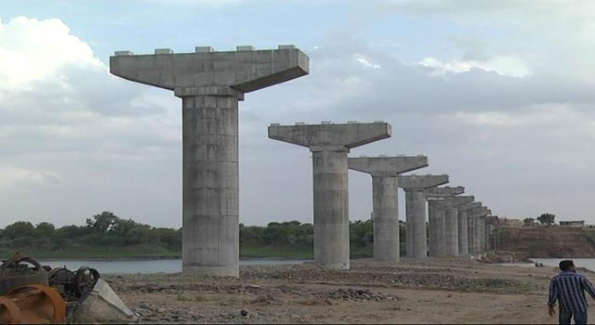 Mattampally bridge works going at a snail’s pace.