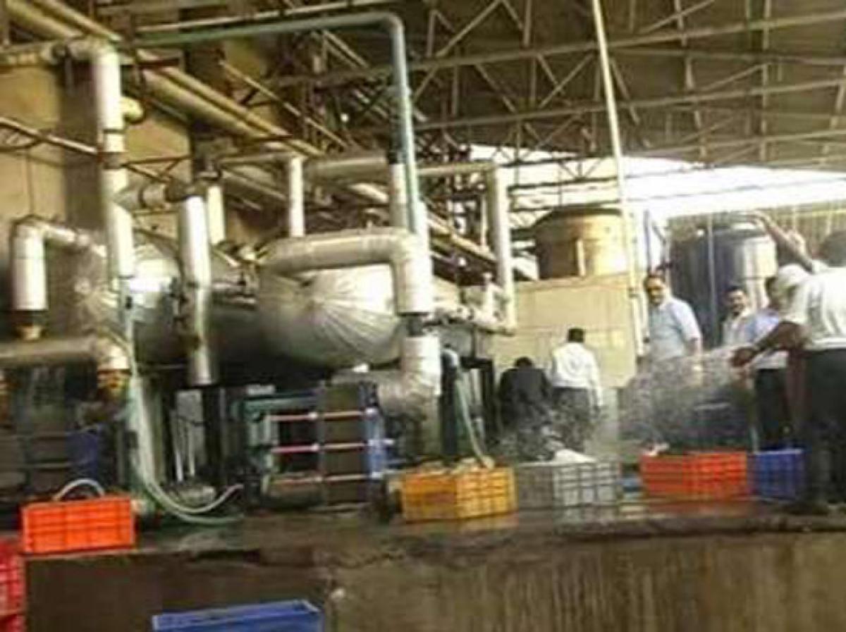 Gujarat: 4 workers killed, 13 injured in gas leakage at GNFC unit