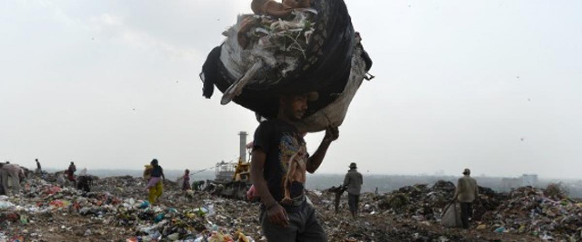 Clean India: Rag pickers to be recognised with national award