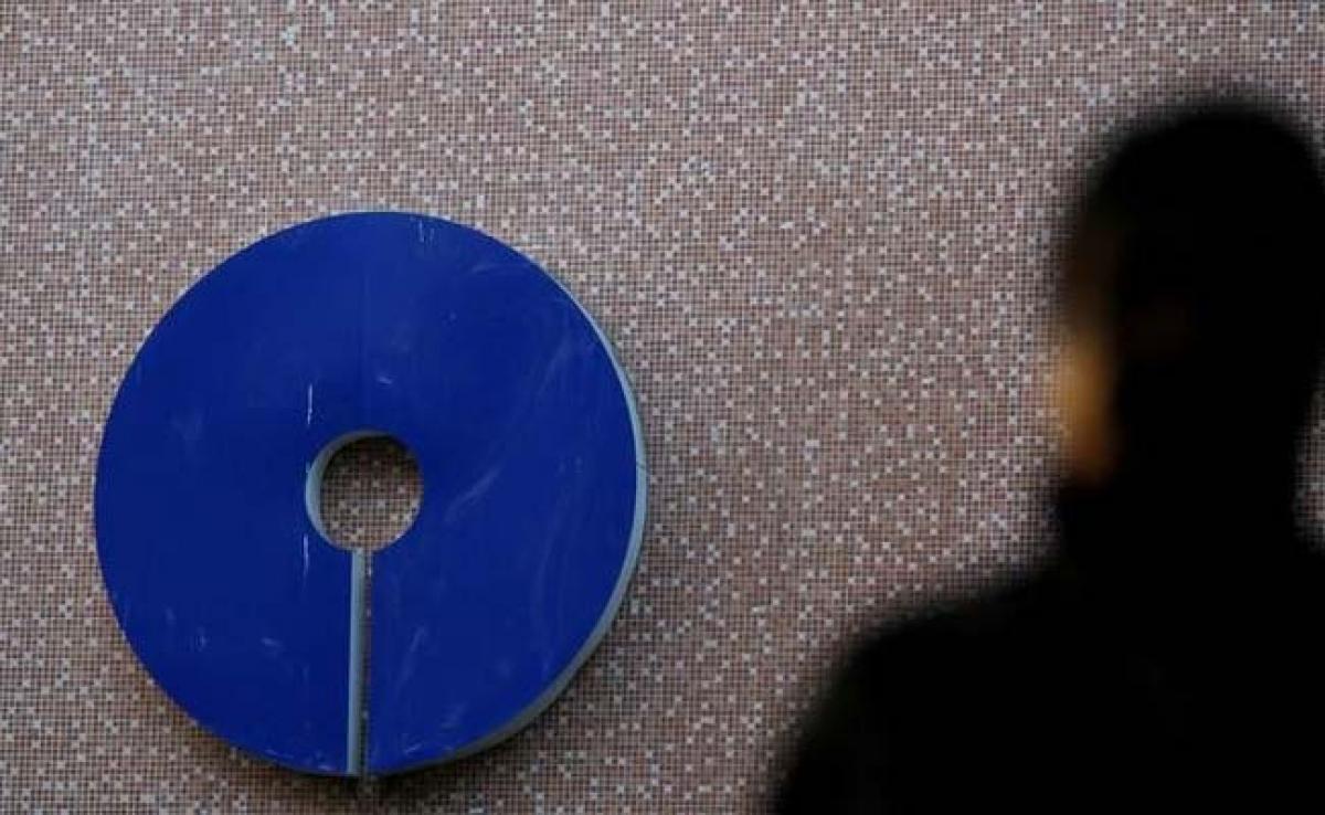 SBI Launches Up To Rs. 15,000 Crore Share Sale To Institutions