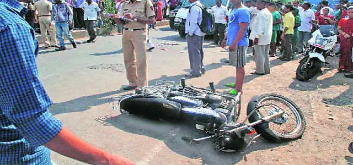 Two students killed as bikes collide