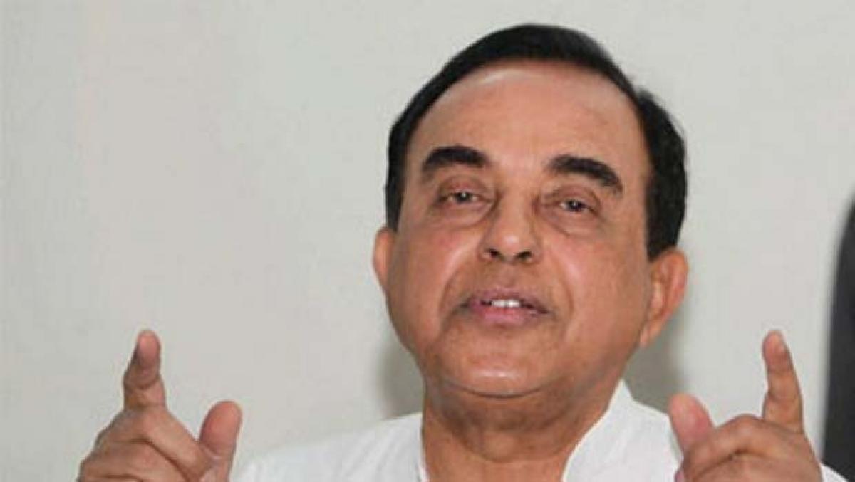 Subramanian Swamy dubs JNU students, professors as `naxals`