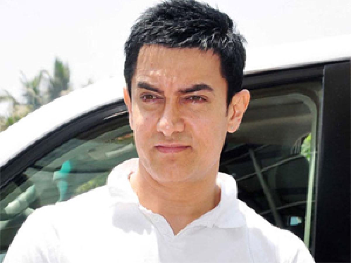 Aamir Khan to celebrate Eid by watching Bajrangi Bhaijaan