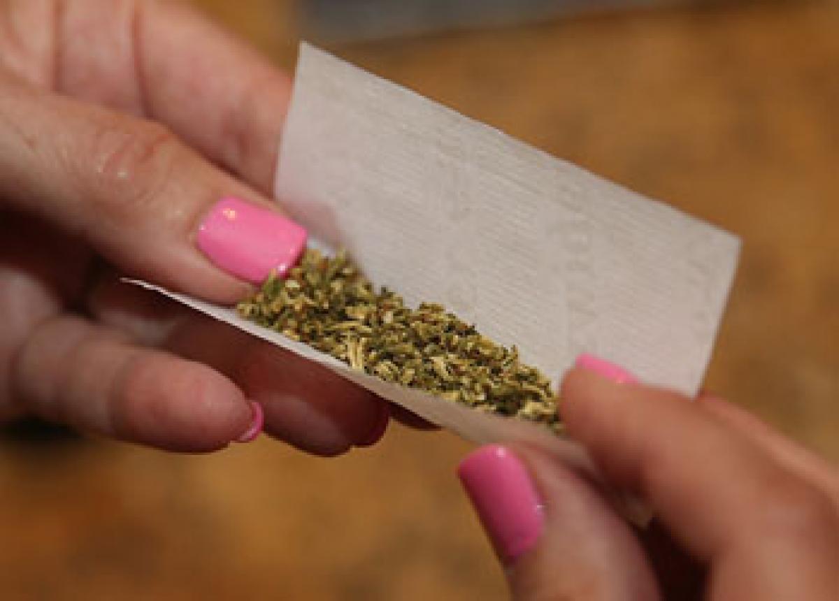 Marijuana smokers more likely to turn into alcoholics