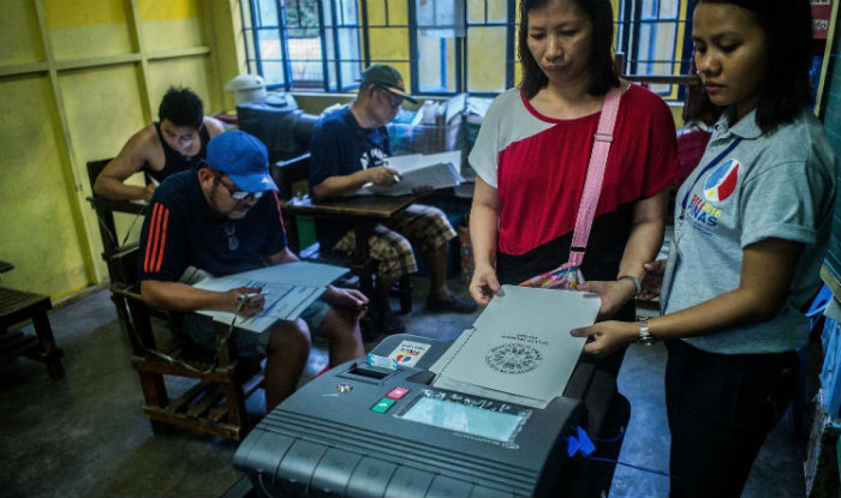 Voting begins in Philippines presidential elections