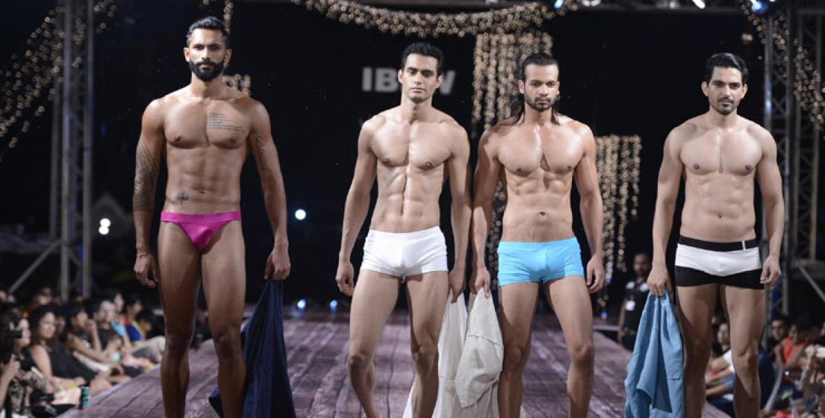 Menswear outshines womenswear at Indian beach fashion gala (Review)