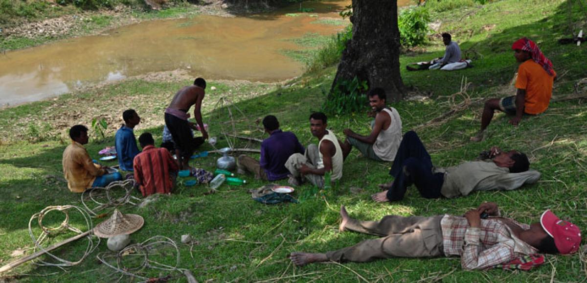 Indian-based Bangla teens in trauma