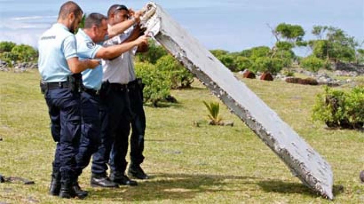 Second possible MH370 plane part found on La Reunion