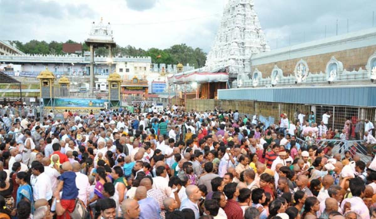 Heavy rush at Tirumala temple