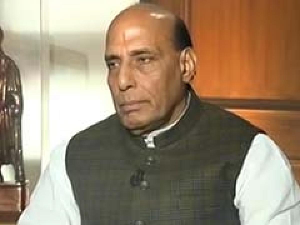 Rajnath reviews flood situation in Assam