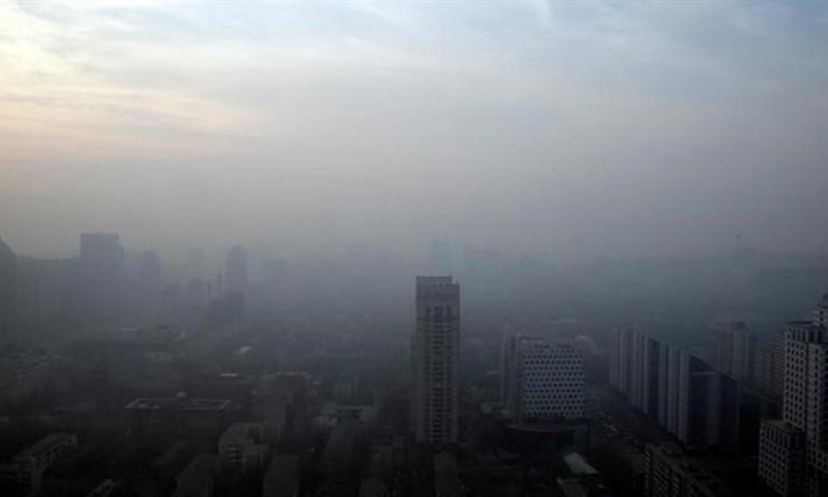 Beijings government orders 1200 factories to either shut or cut output following its air pollution warning