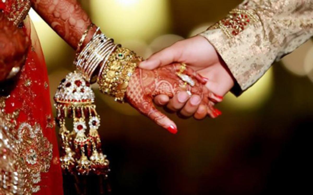 Hyderabad man absconds three days after marriage